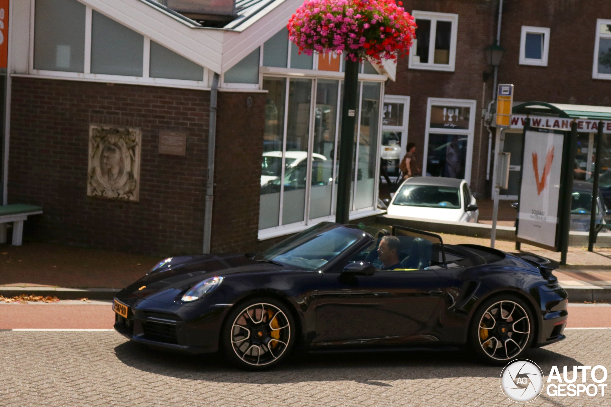 Porsche 992 Turbo S Cabriolet