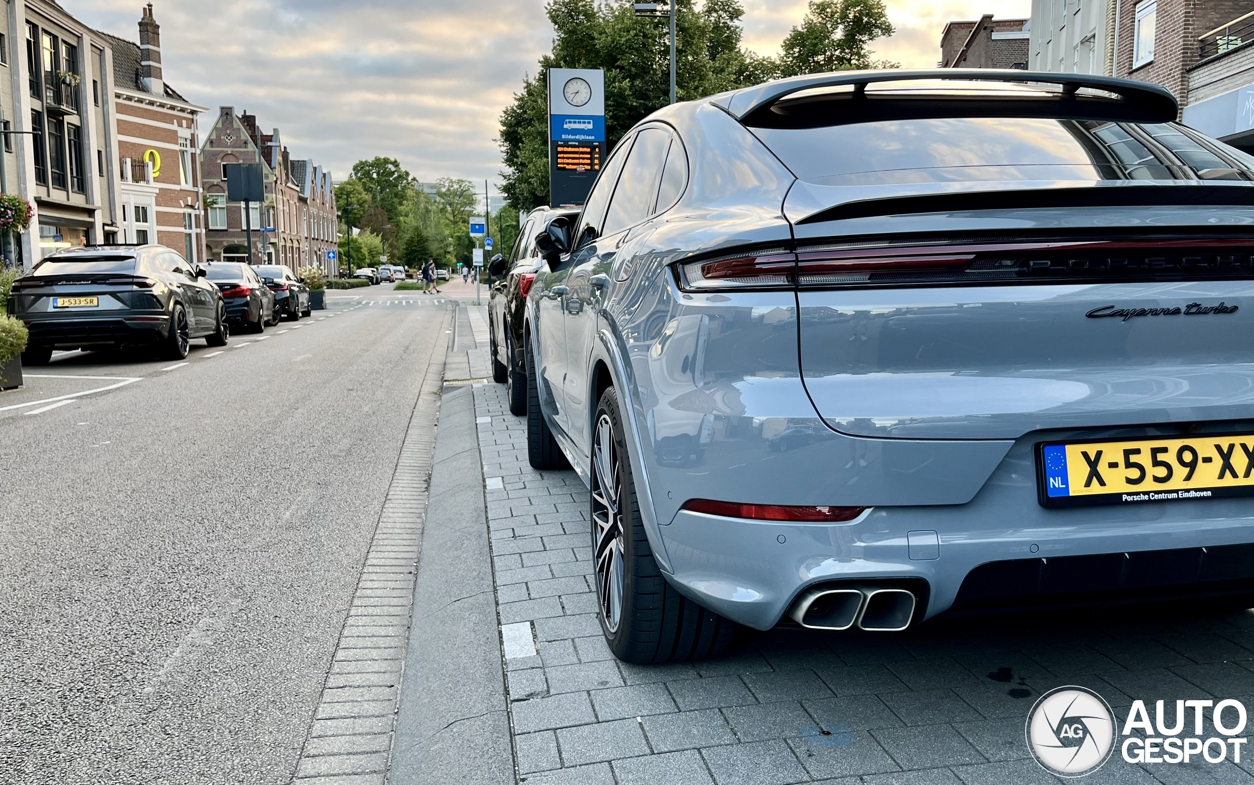 Porsche Cayenne Coupé Turbo E-Hybrid