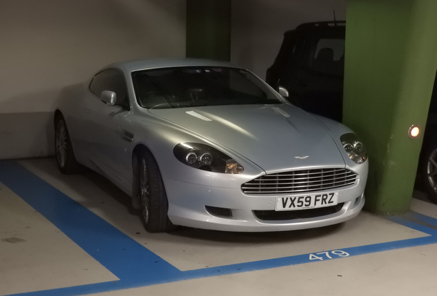 Aston Martin DB9