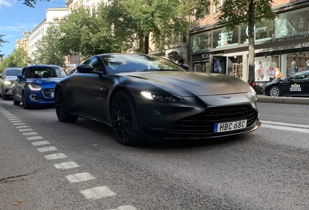 Aston Martin V8 Vantage Formula 1 Edition