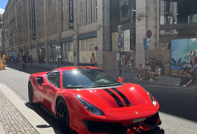 Ferrari 488 Pista