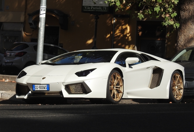 Lamborghini Aventador LP700-4