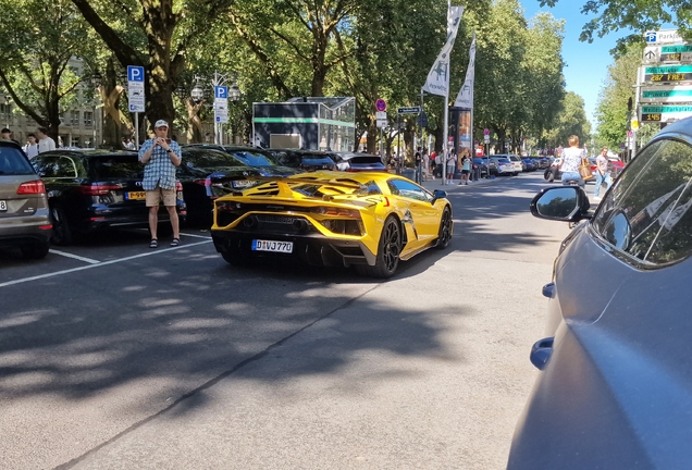 Lamborghini Aventador LP770-4 SVJ