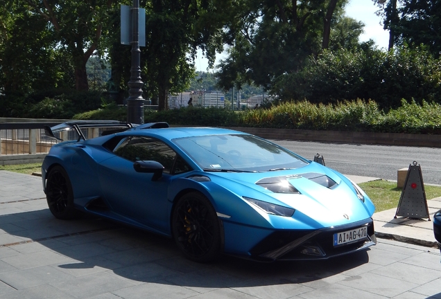 Lamborghini Huracán LP640-2 STO