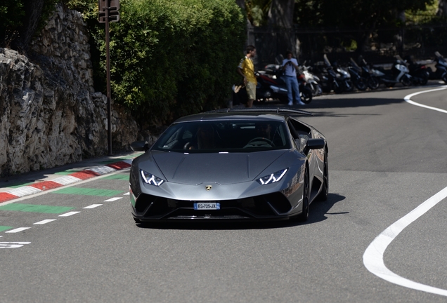 Lamborghini Huracán LP640-4 Performante