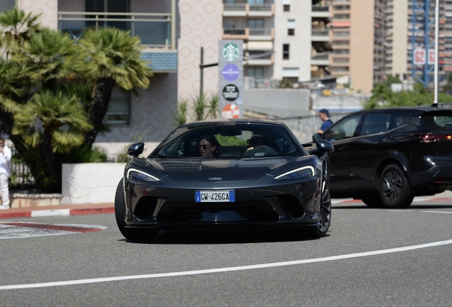 McLaren GT