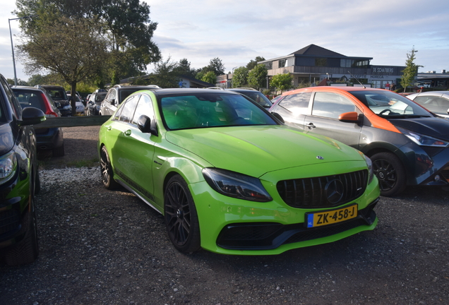 Mercedes-AMG C 63 S W205 Edition 1