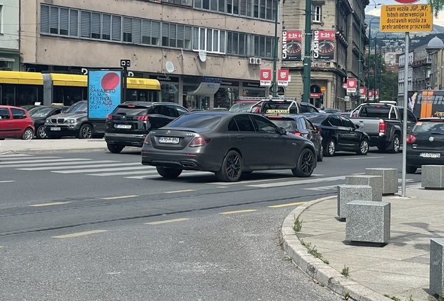 Mercedes-AMG E 63 S W213