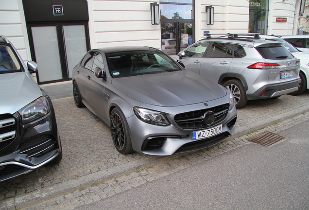 Mercedes-AMG E 63 S W213 Edition 1