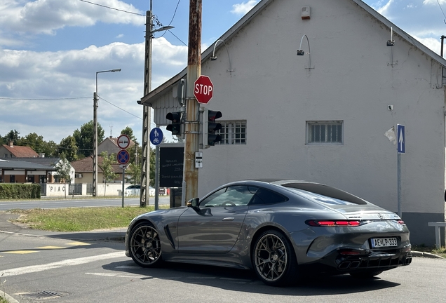 Mercedes-AMG GT 63 C192