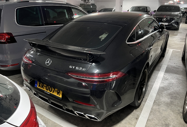 Mercedes-AMG GT 63 S X290