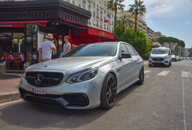 Mercedes-Benz E 63 AMG S W212