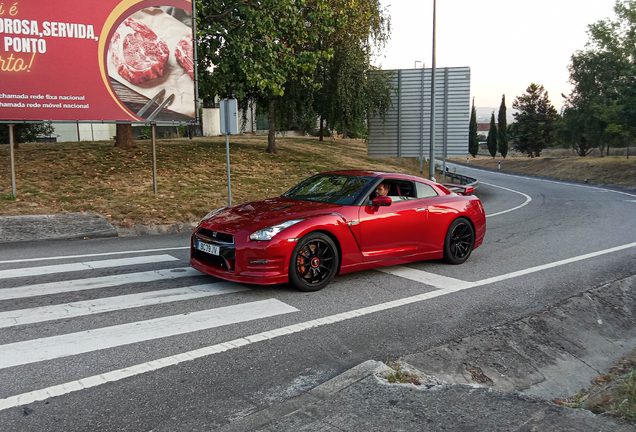 Nissan GT-R 2011