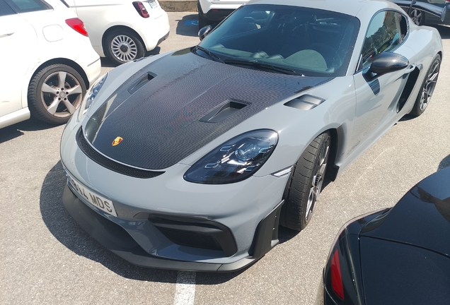 Porsche 718 Cayman GT4 RS Weissach Package