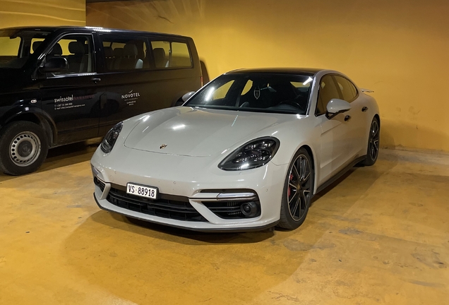 Porsche 970 Panamera Turbo MkI