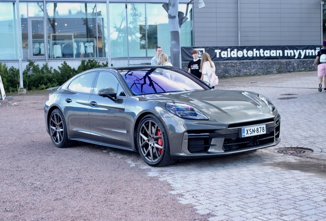 Porsche 972 Panamera Turbo E-Hybrid