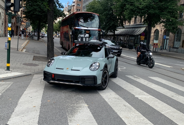 Porsche 992 Dakar