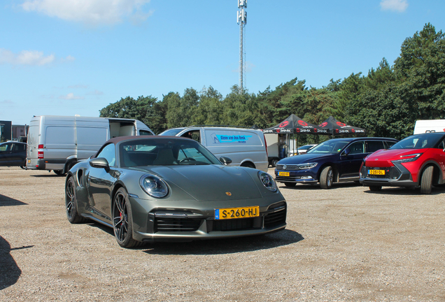 Porsche 992 Turbo Cabriolet