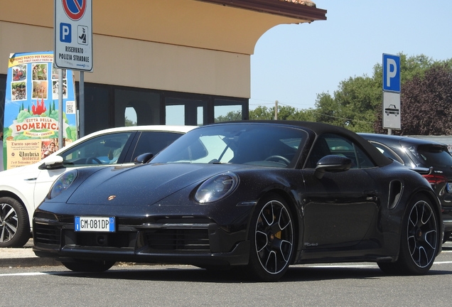 Porsche 992 Turbo S Cabriolet