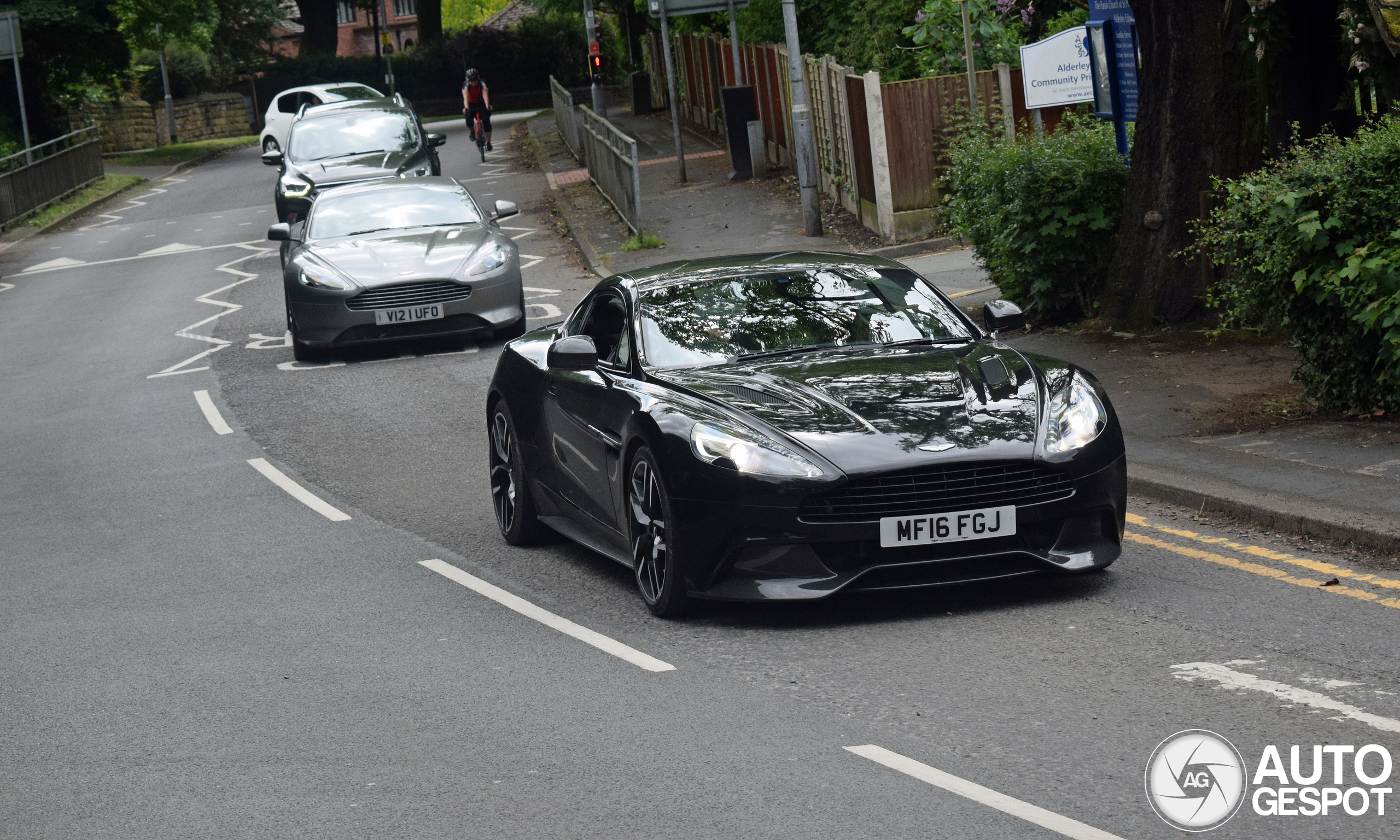 Aston Martin Vanquish 2013