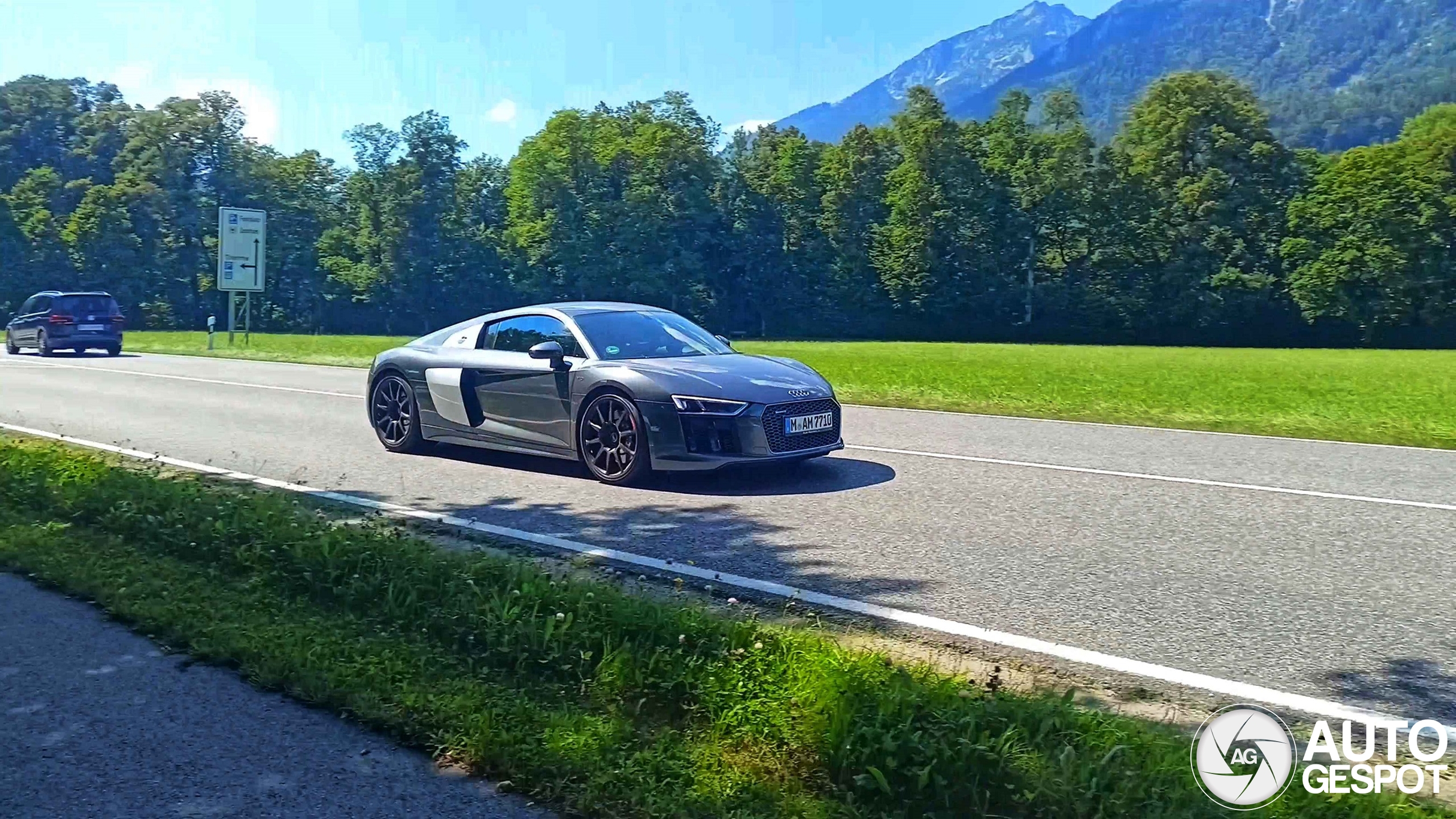 Audi R8 V10 2015