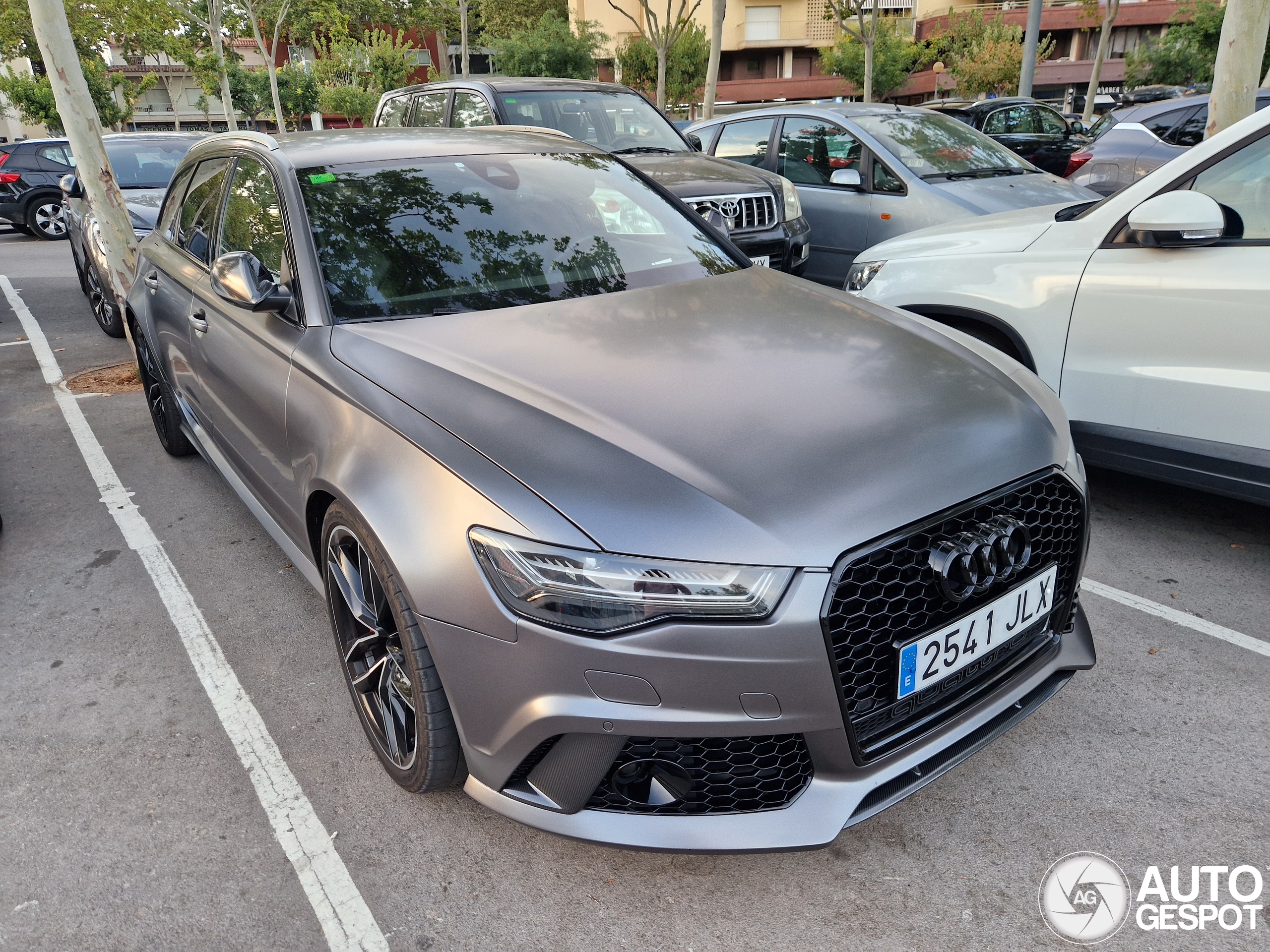 Audi RS6 Avant C7 2015