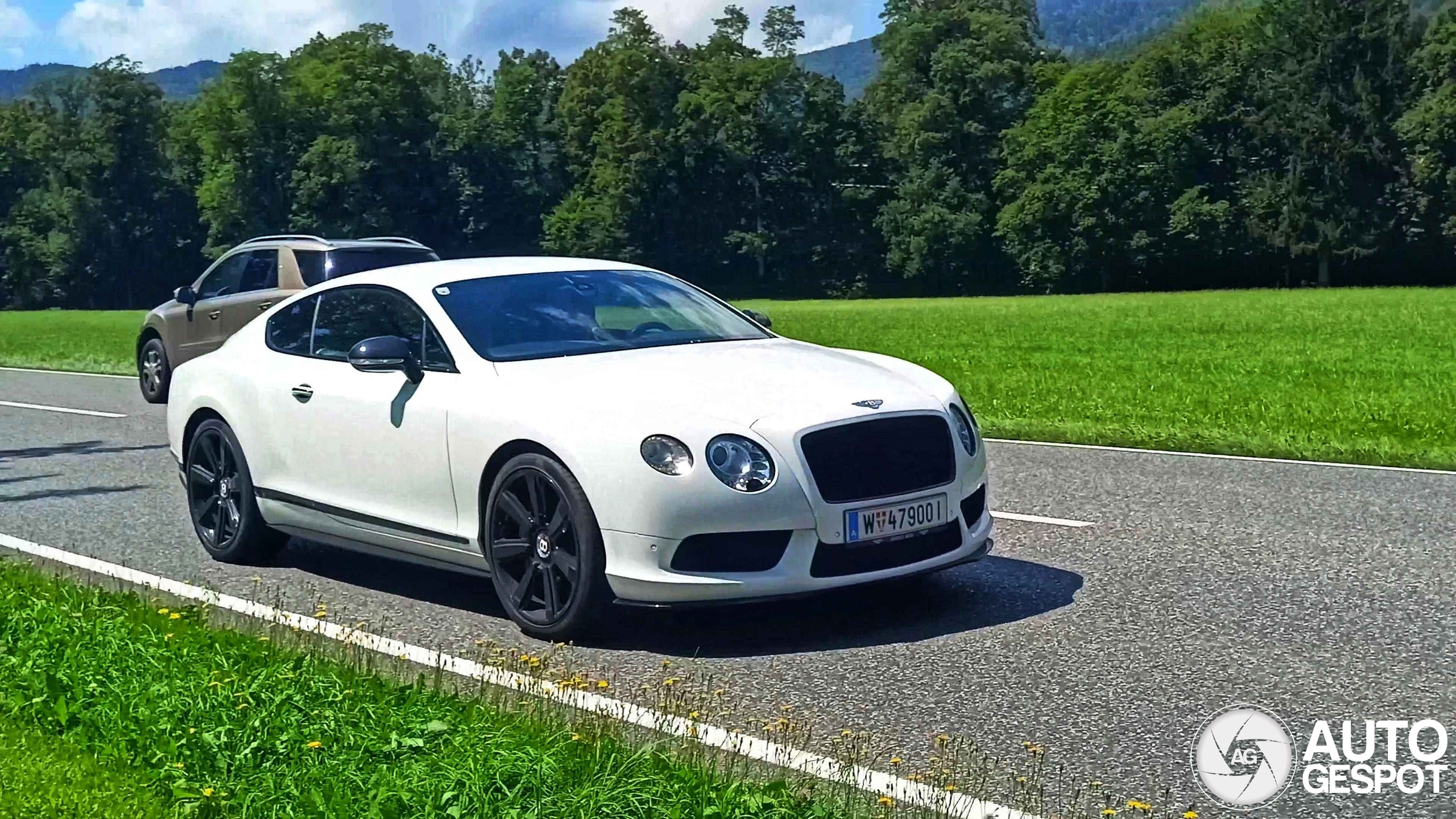 Bentley Continental GT V8 S