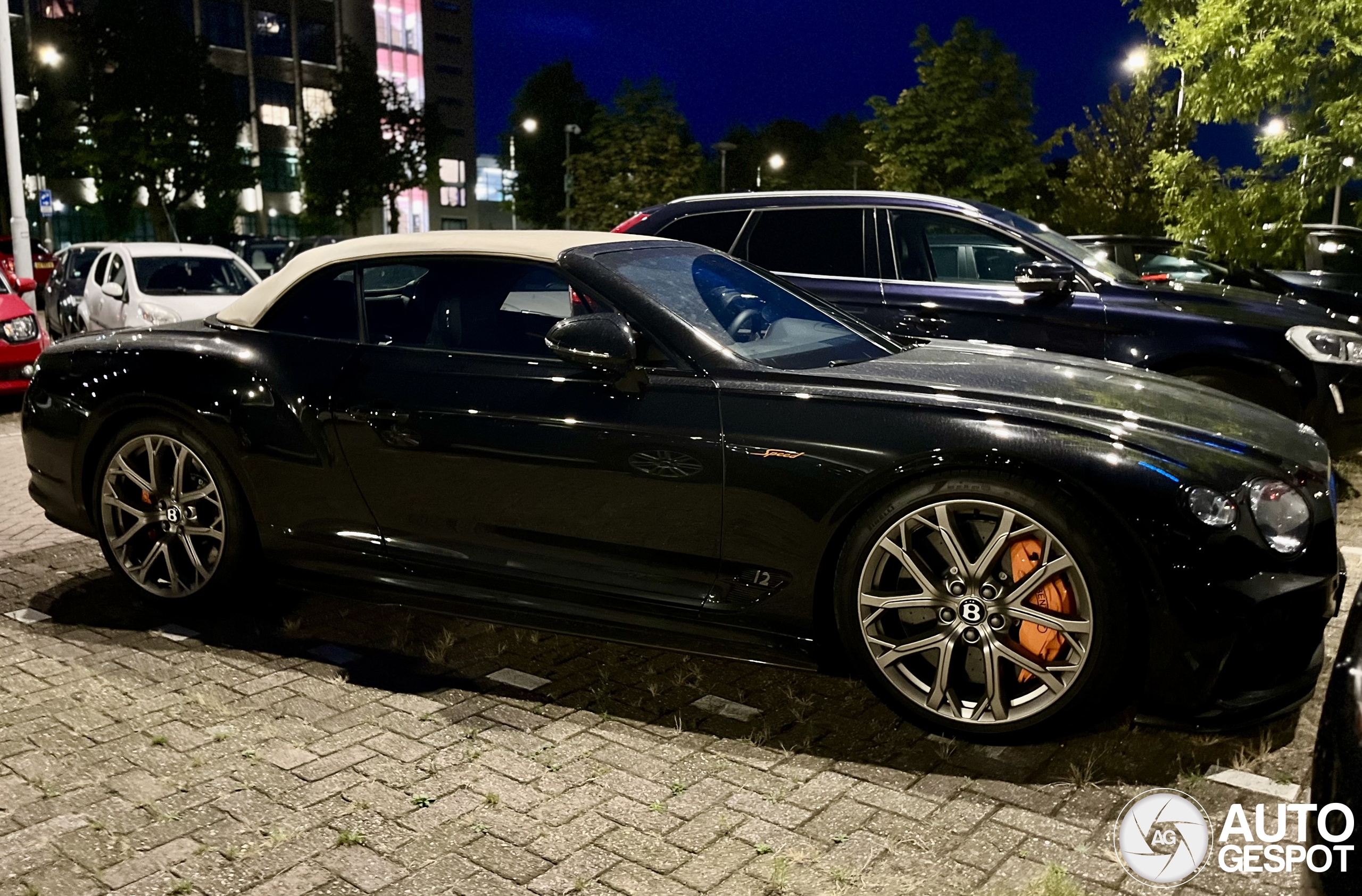 Bentley Continental GTC Speed 2021