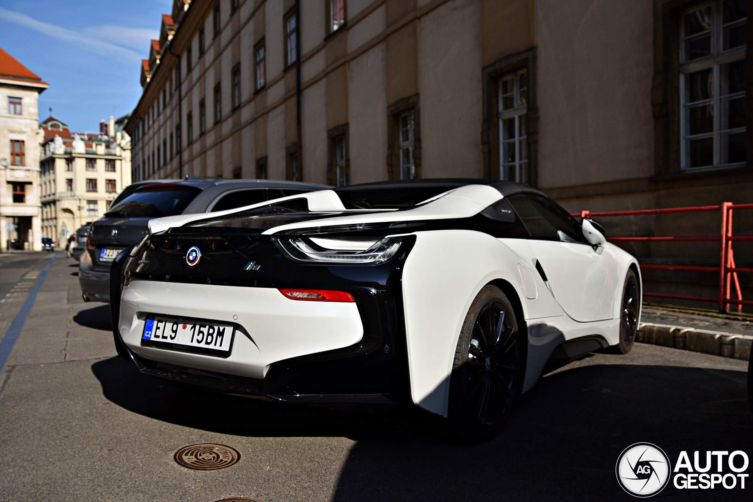 BMW i8 Roadster