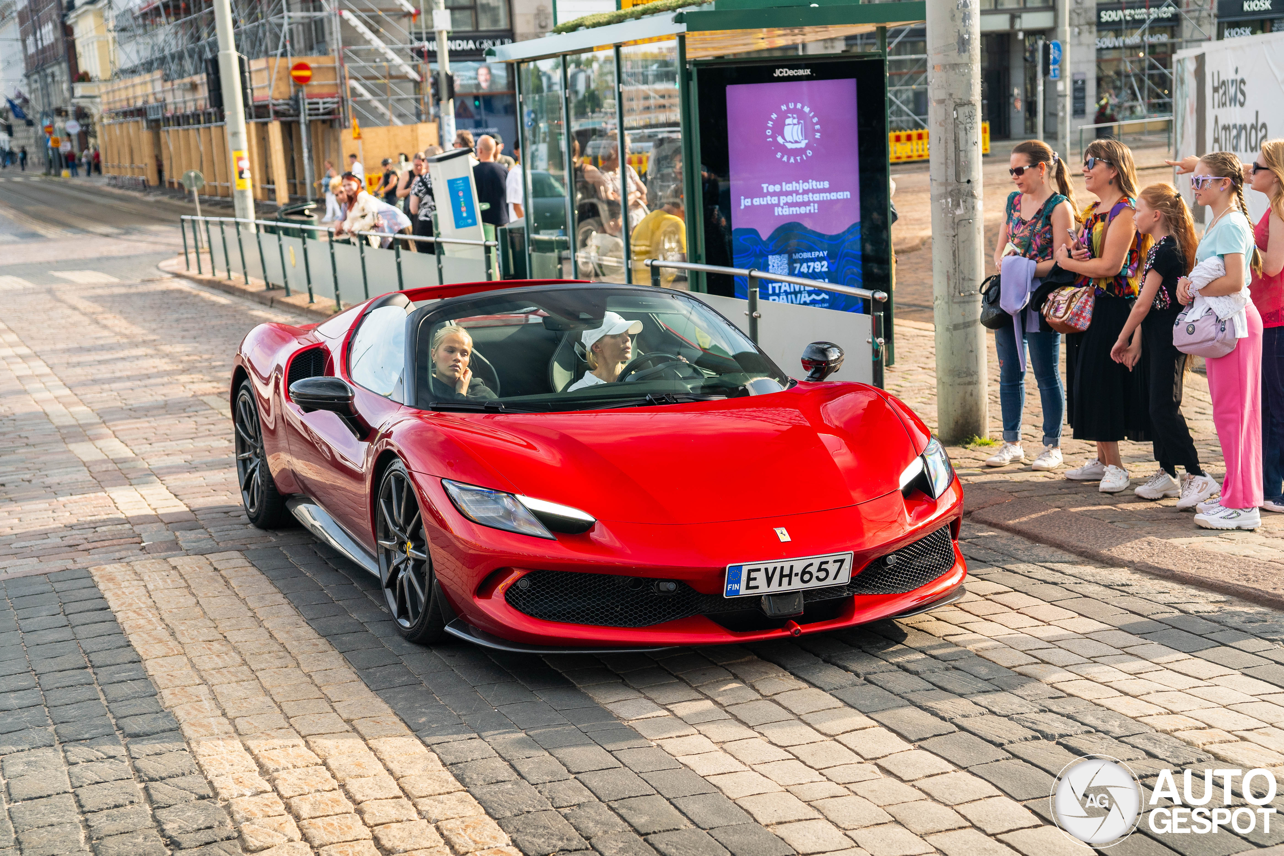 Ferrari 296 GTS