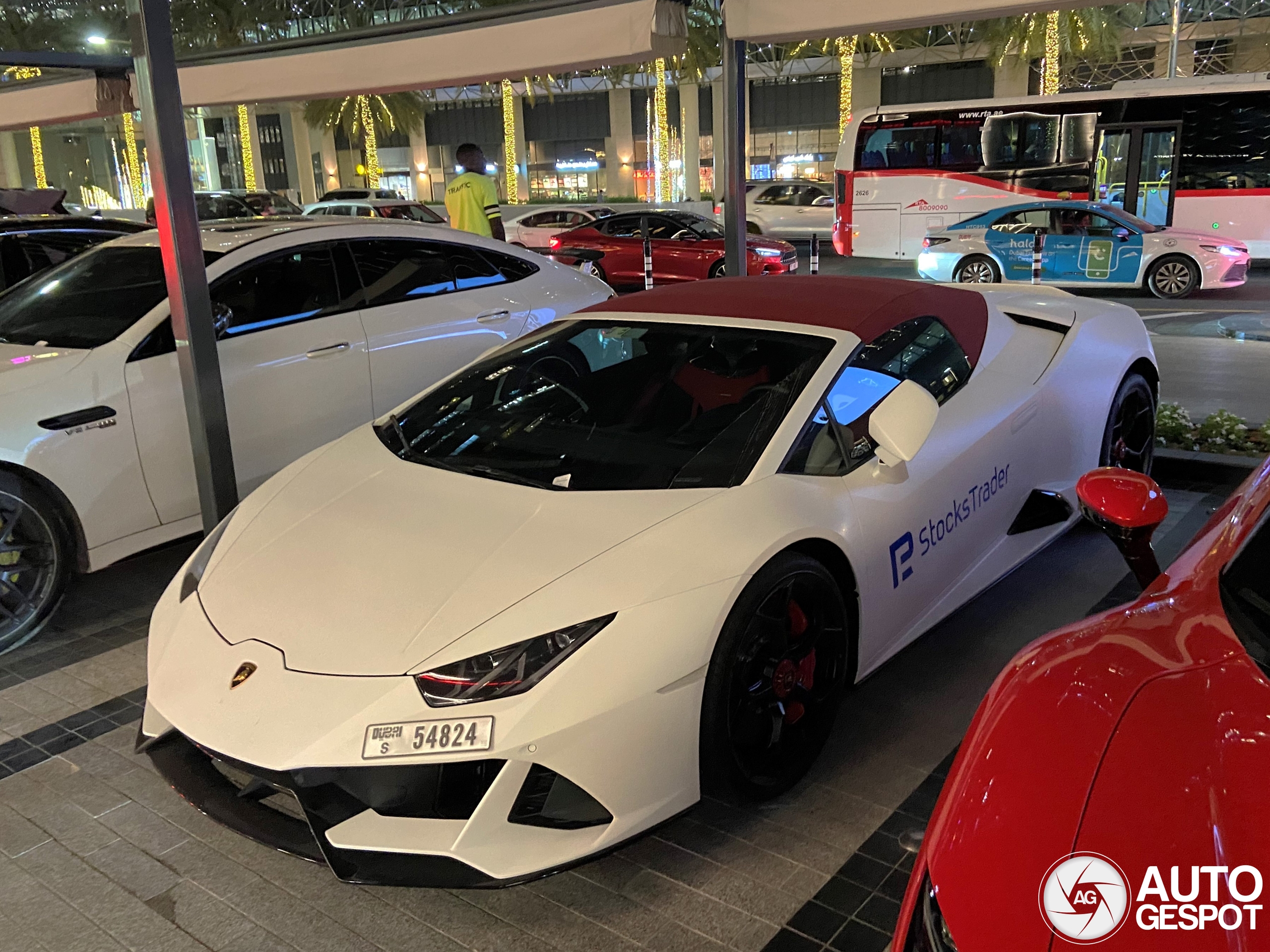 Lamborghini Huracán LP640-4 EVO Spyder