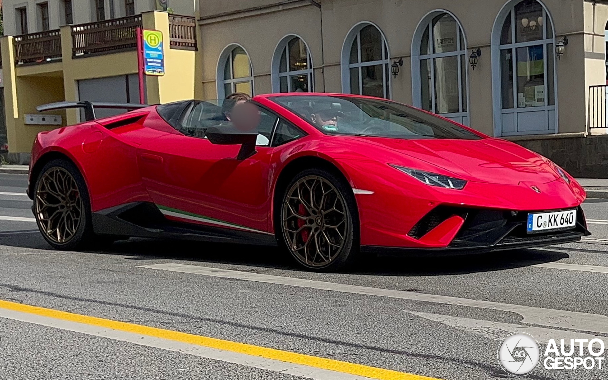 Lamborghini Huracán LP640-4 Performante Spyder