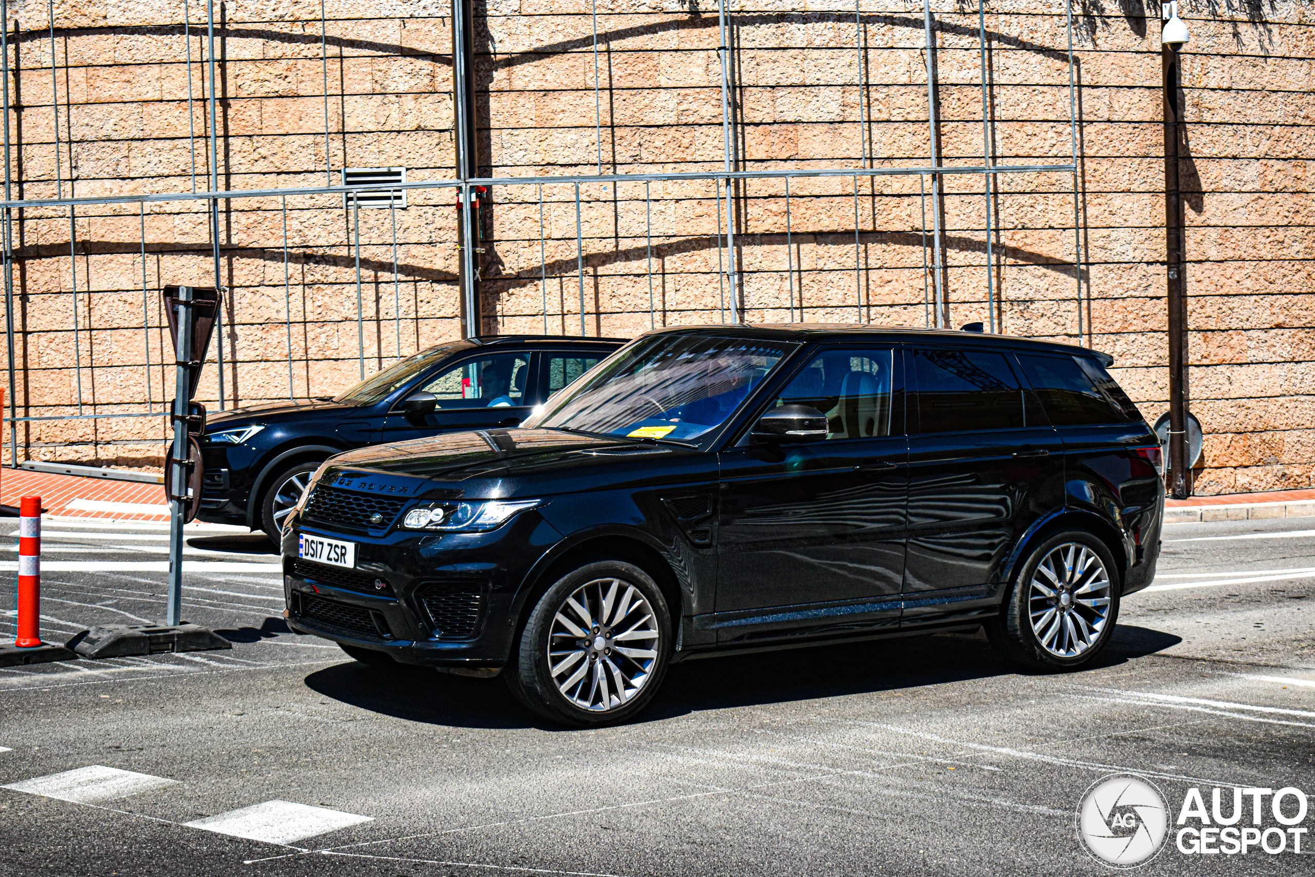 Land Rover Range Rover Sport SVR