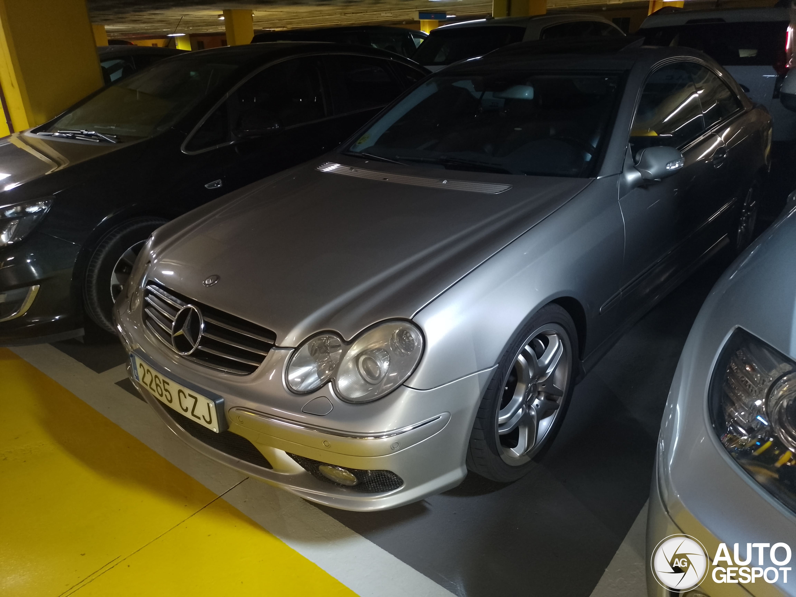 Mercedes-Benz CLK 55 AMG