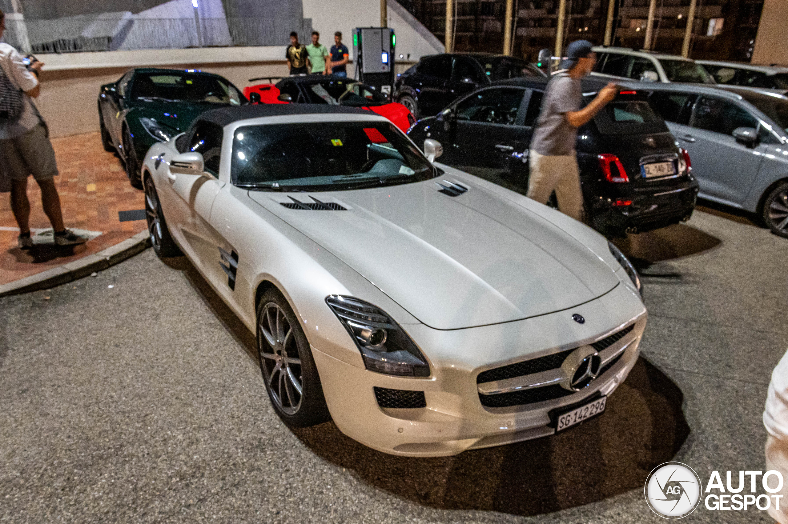 Mercedes-Benz SLS AMG Roadster