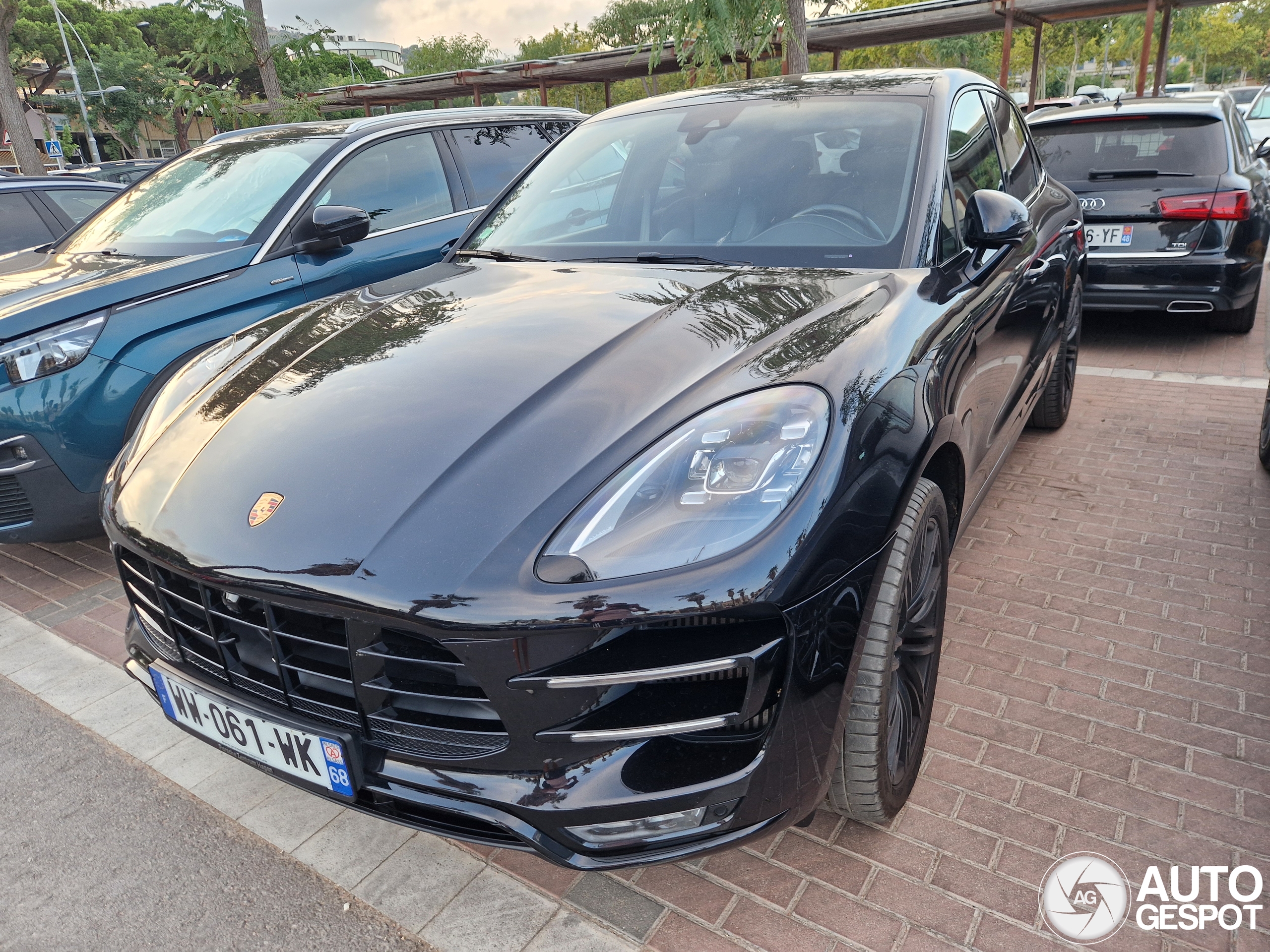 Porsche 95B Macan Turbo