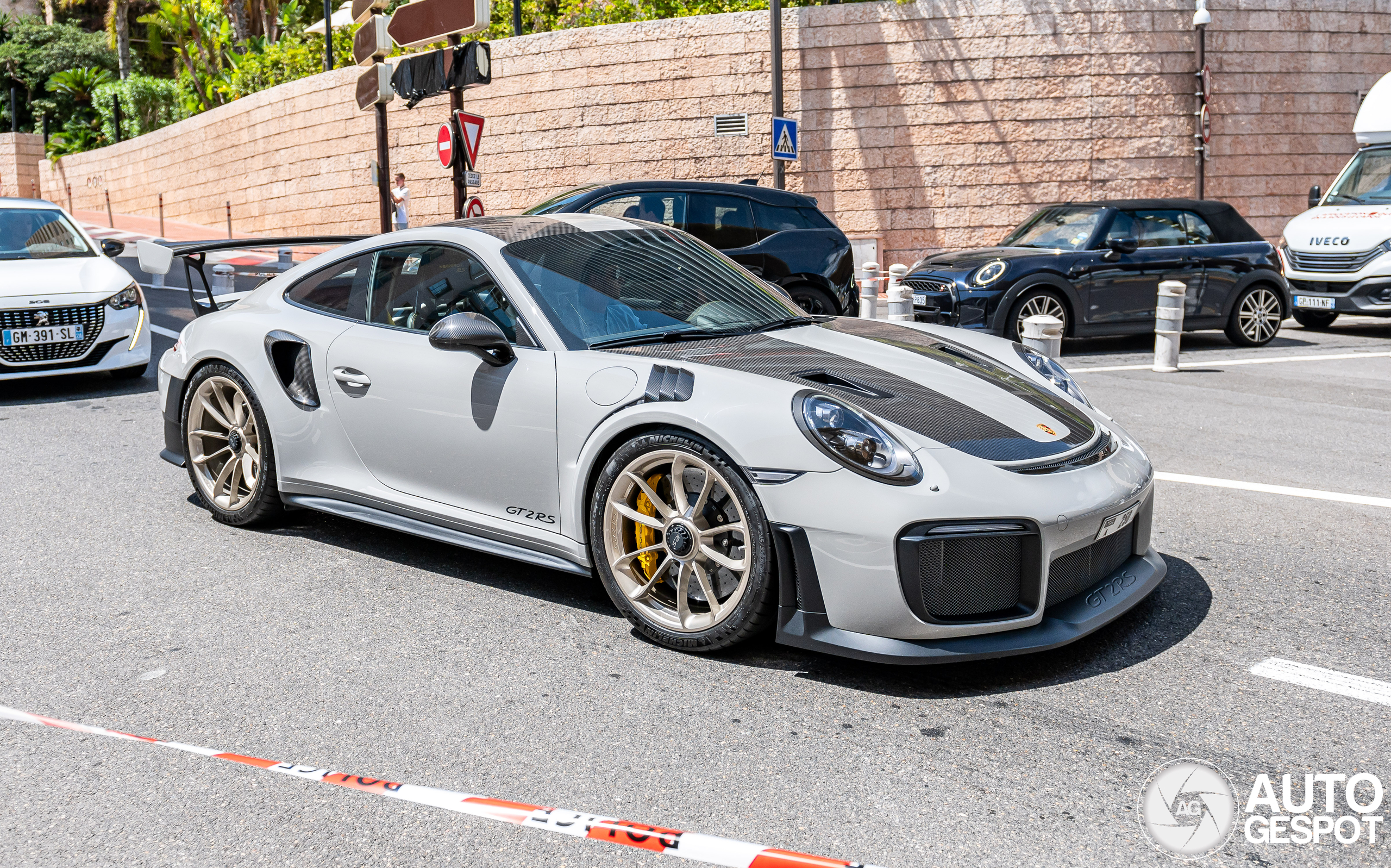 Porsche 991 GT2 RS Weissach Package