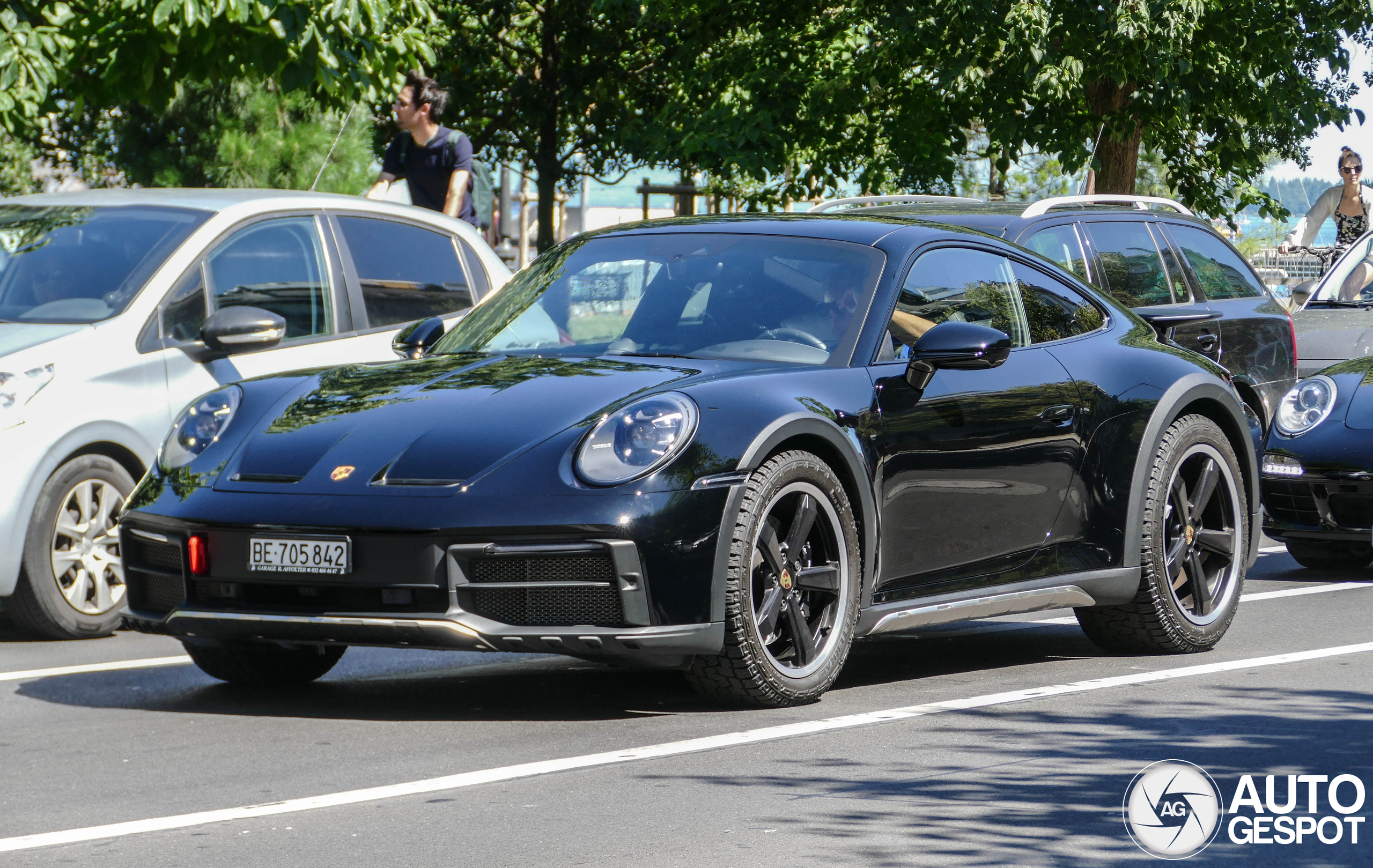 Porsche 992 Dakar