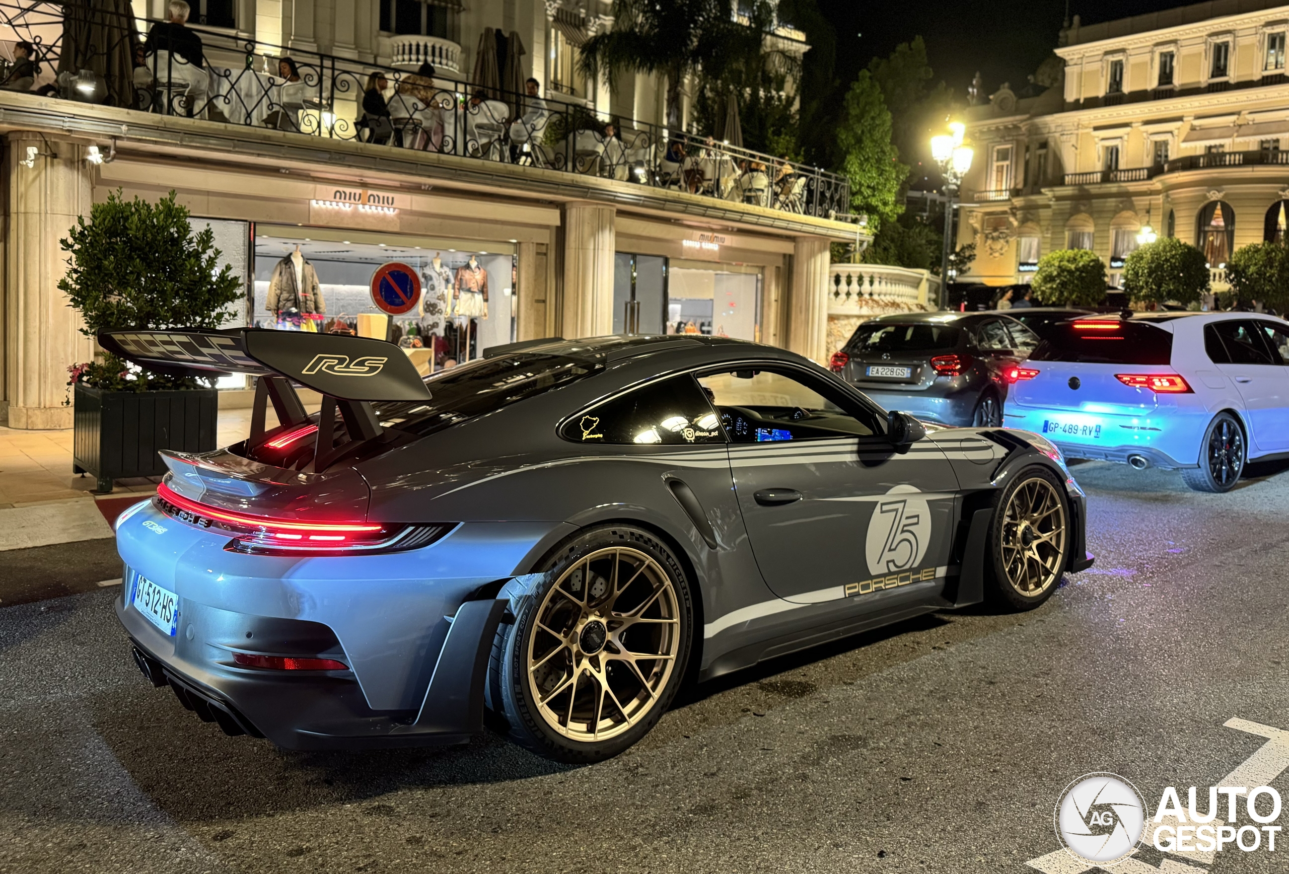 Porsche 992 GT3 RS Weissach Package