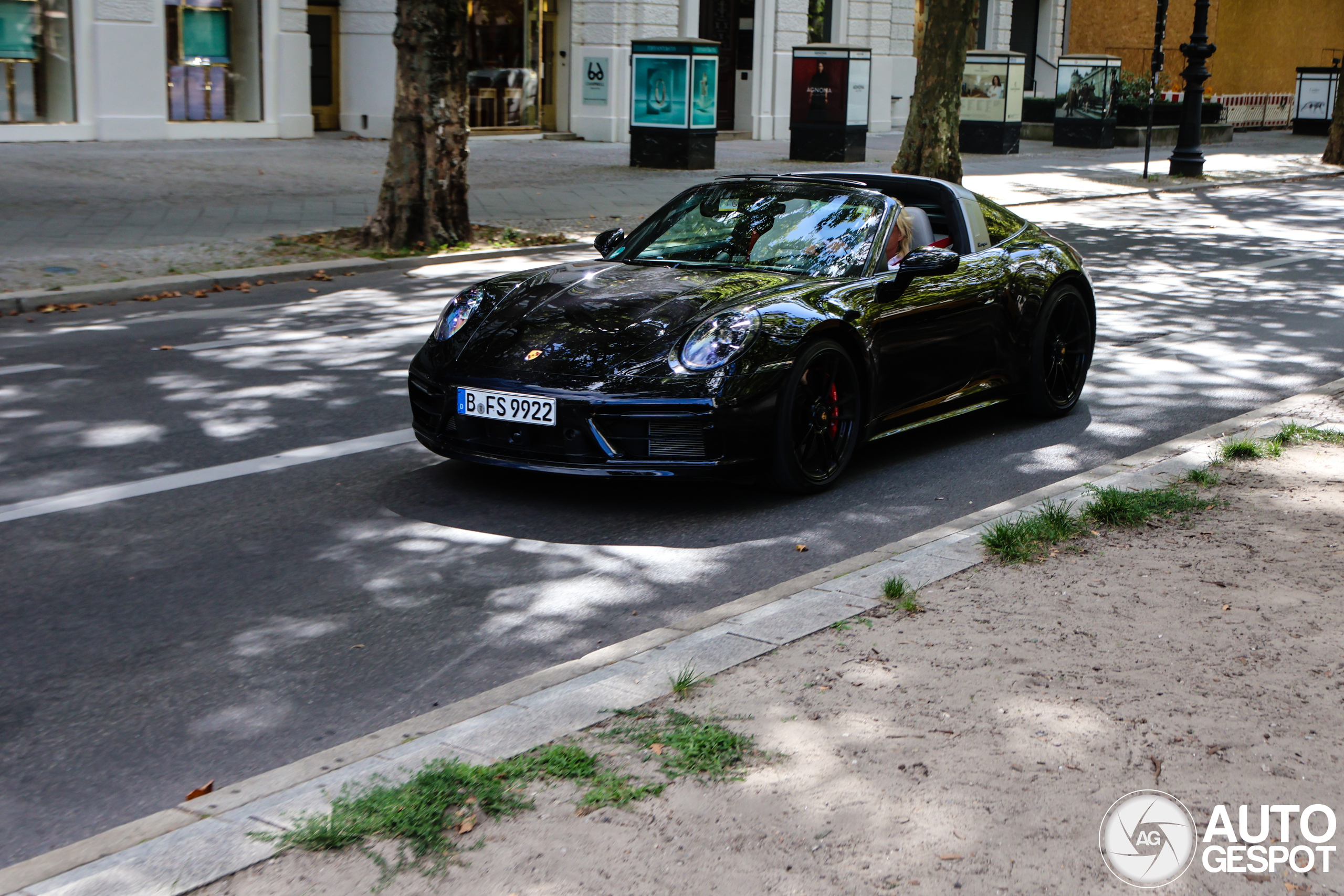 Porsche 992 Targa 4 GTS