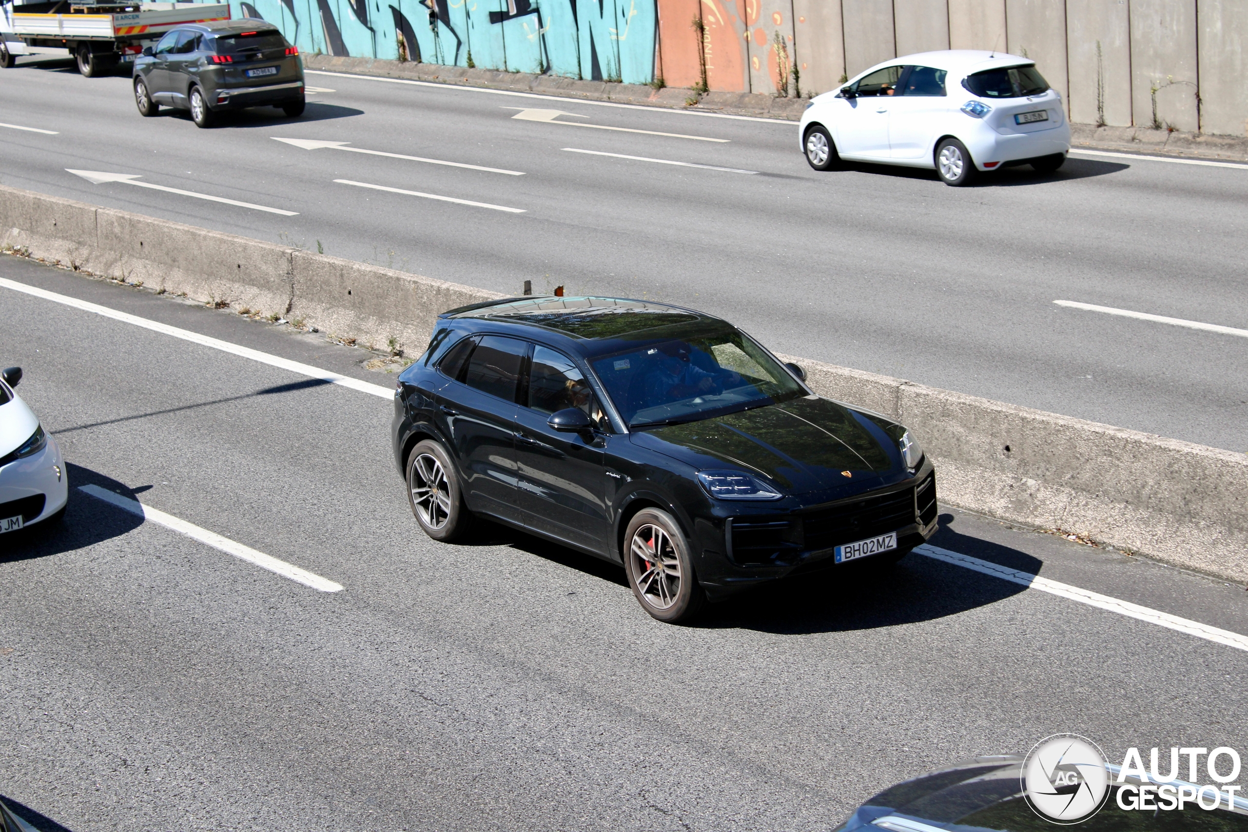 Porsche 9YA Cayenne Turbo E-Hybrid