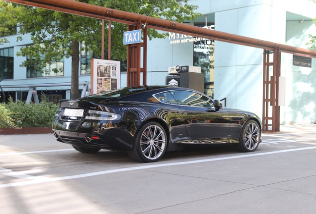 Aston Martin DB9 2013