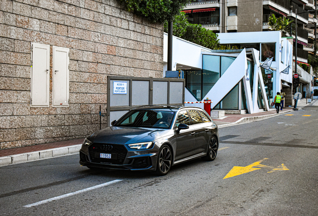 Audi RS4 Avant B9