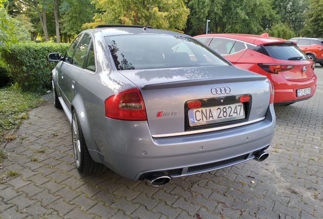 Audi RS6 Sedan C5