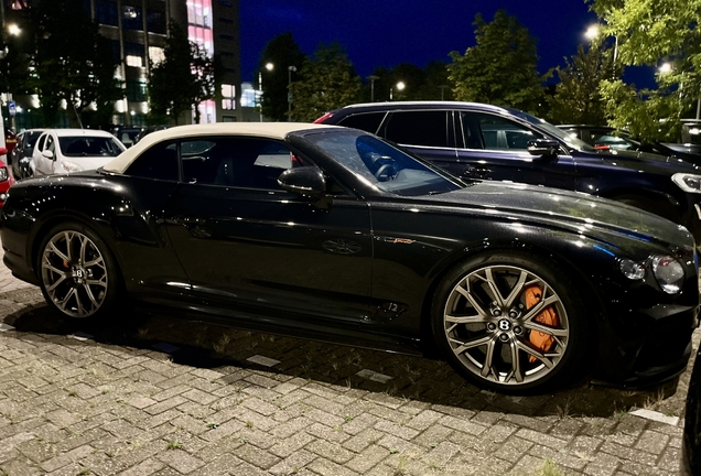 Bentley Continental GTC Speed 2021