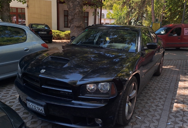 Dodge Challenger SRT-8