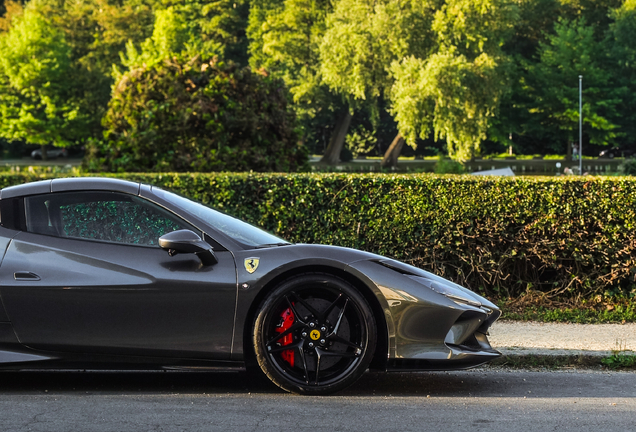 Ferrari F8 Spider