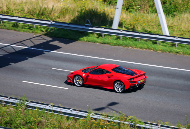 Ferrari F8 Tributo