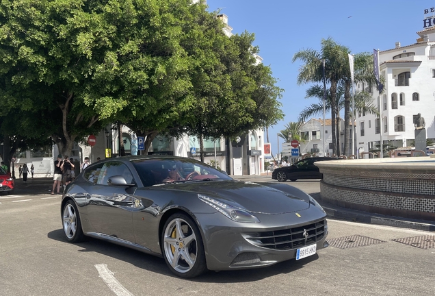 Ferrari FF