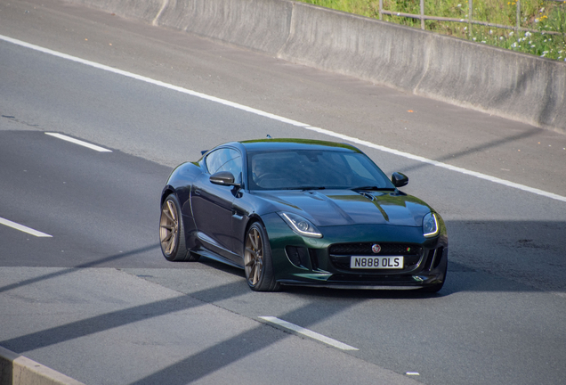 Jaguar F-TYPE R Coupé